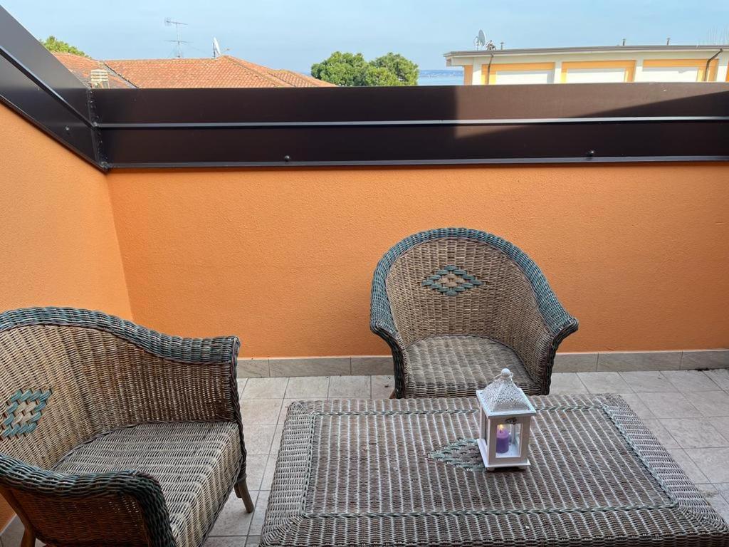 Perla Top Floor Apartment Sirmione Exteriör bild